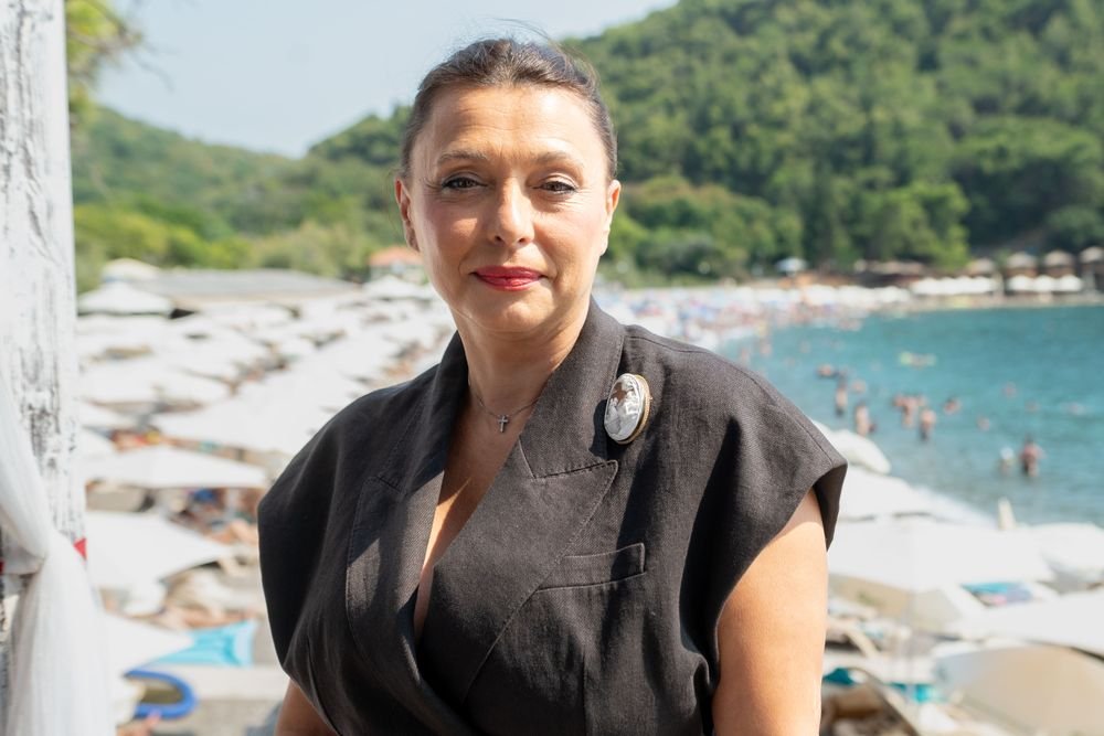 Kordić: Uprkos tvrdnjama da plaže nisu spremne i da nema turista, slika je drugačija