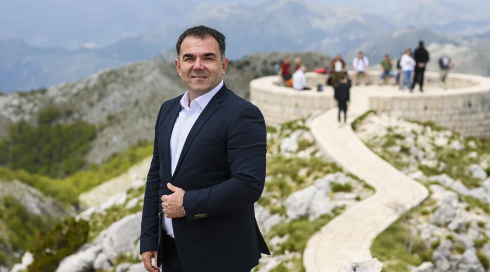 Đurašković: Crnoj Gori je više od svega potrebna ozbiljna politika