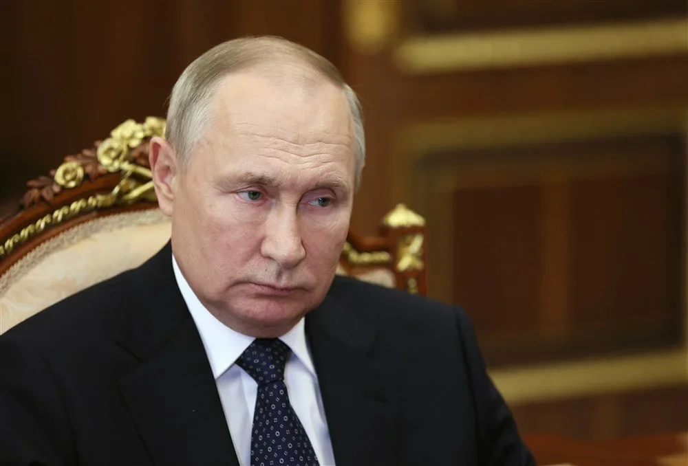 Putin čestitao Božić, zahvalio se crkvi i borcima u "specijalnoj operaciji"