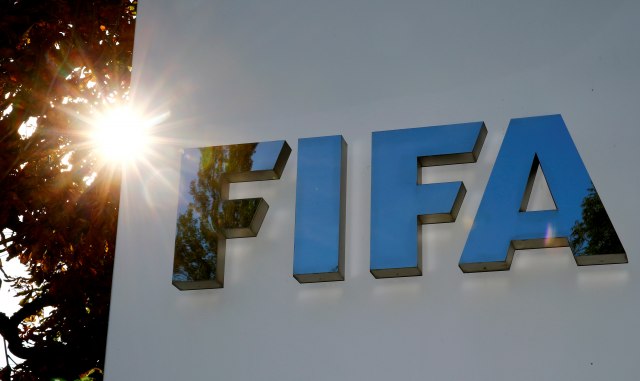 Šta FIFA preporučuje u vezi smanjivanja plata?