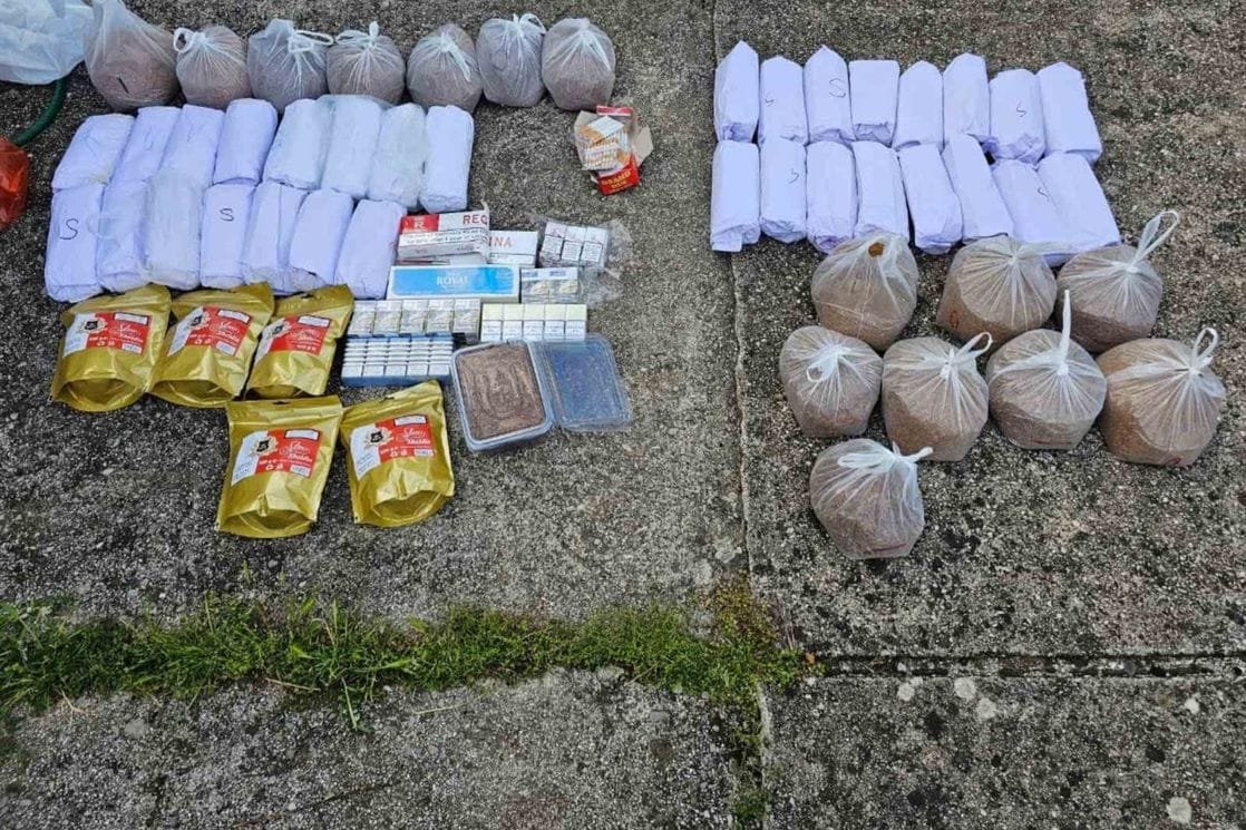 UP: Krivične prijave protiv pet osoba zbog nedozvoljene trgovine, u Podgorici oduzeto skupocjeno vozilo sa međunarodne potjernice