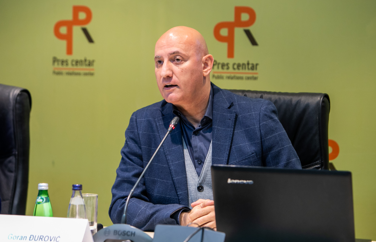 Media centar: TVCG očigledno ne smije da traži odgovornost državnih organa u slučaju postavljanja spomenika Pavlu Đurišiću