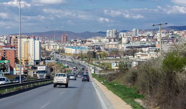 U hotelu u Prištini ubijena jedna osoba, dvije povrijeđene