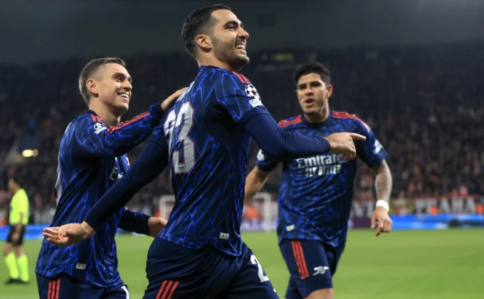 Napoli uzeo samo bod, Arsenal neumoljiv u Pragu