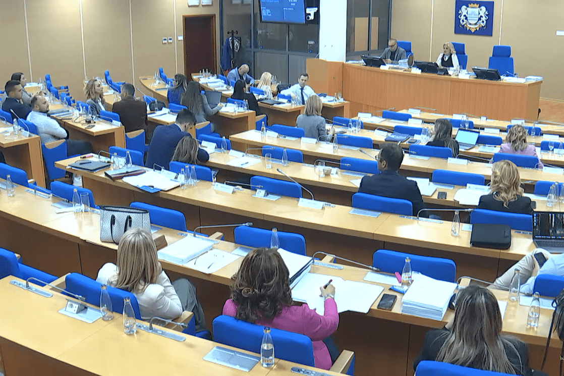 Sjednica Glavnog grada: Bez podrške za zabranu privatizacije Vodovoda, preuzet dio duga