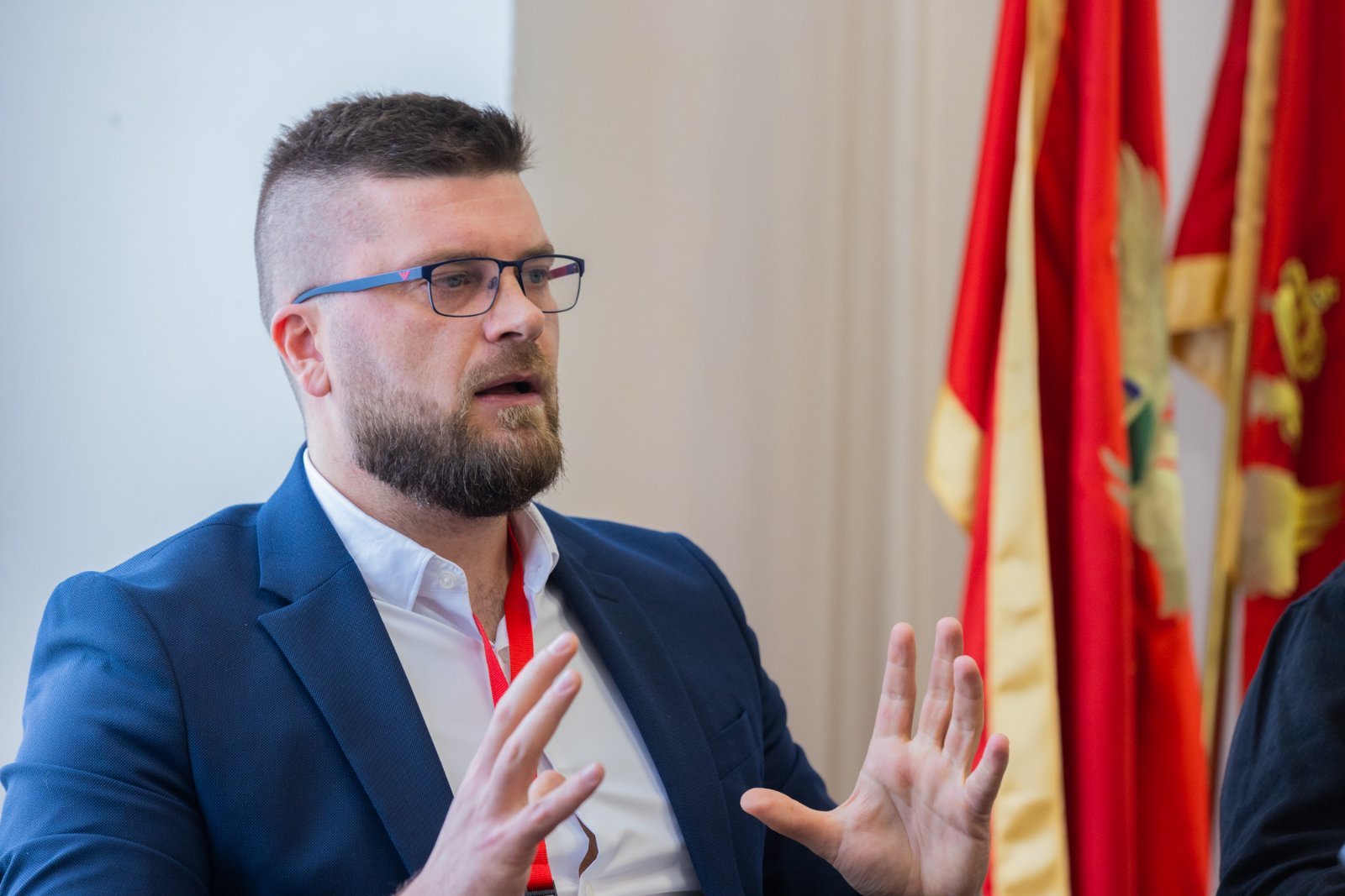 Prebiranje kostiju: Ko i zašto vrši reviziju istorije u Crnoj Gori?