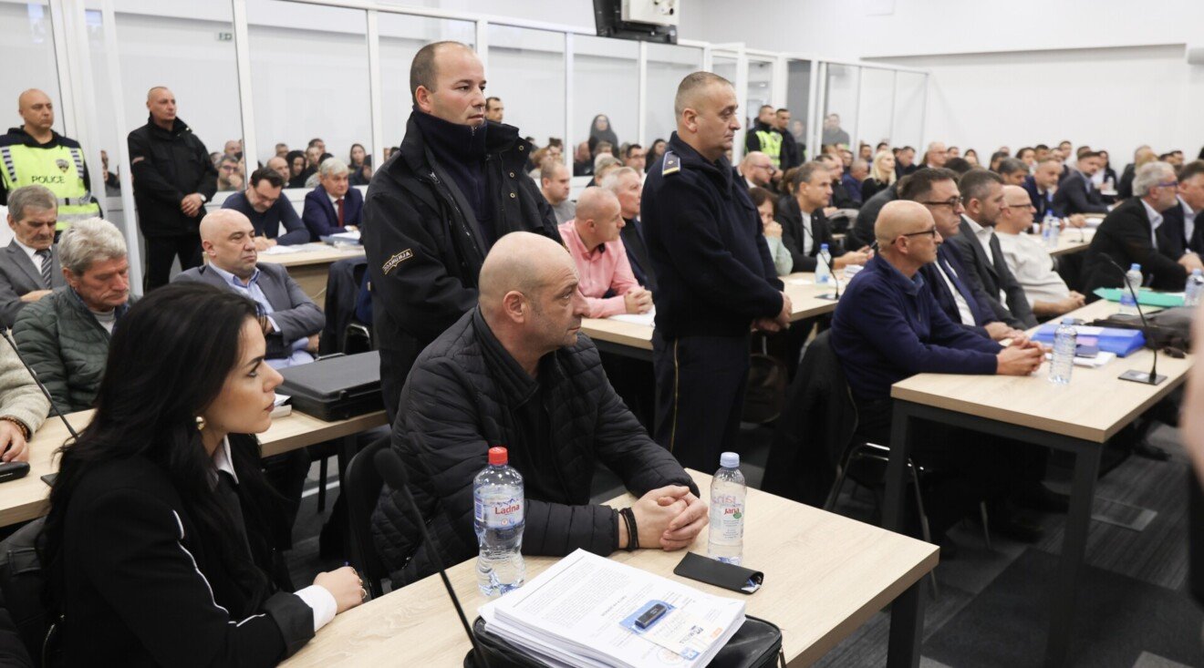 Nijedan od optuženih na suđenju za požar u diskoteci Puls ne osjeća se krivim