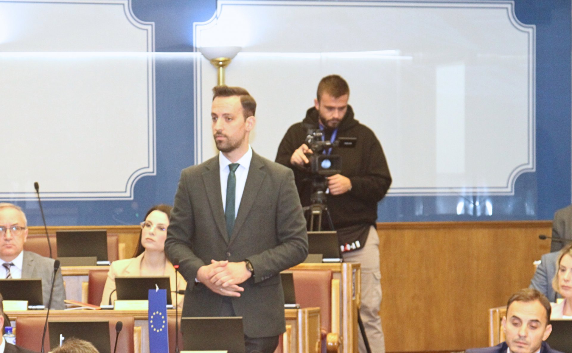 Zirojević: PES se ponovo bavi populizmom i manipulacijama