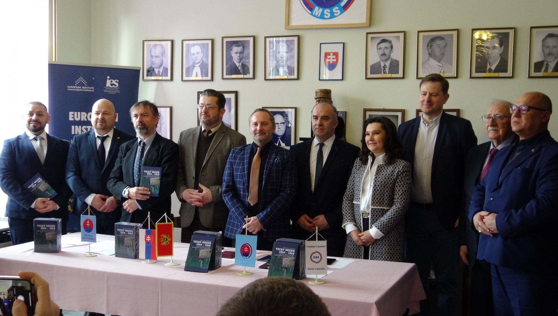 Knjiga o crnogorskim internircima u Nađmeđeru predstavljena  u Bačkom Petrovcu
