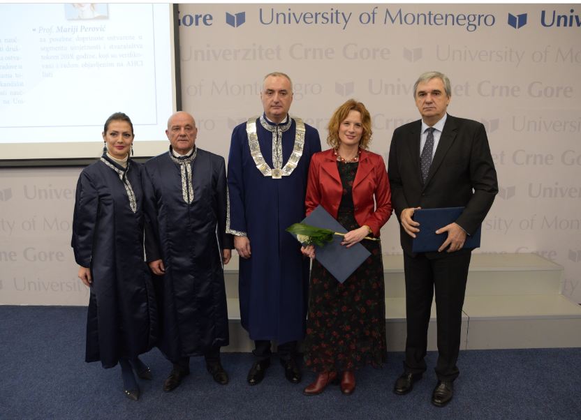 Nikolić: Rektor dodijelio nagrade nagrade najboljim istraživačima i studentima