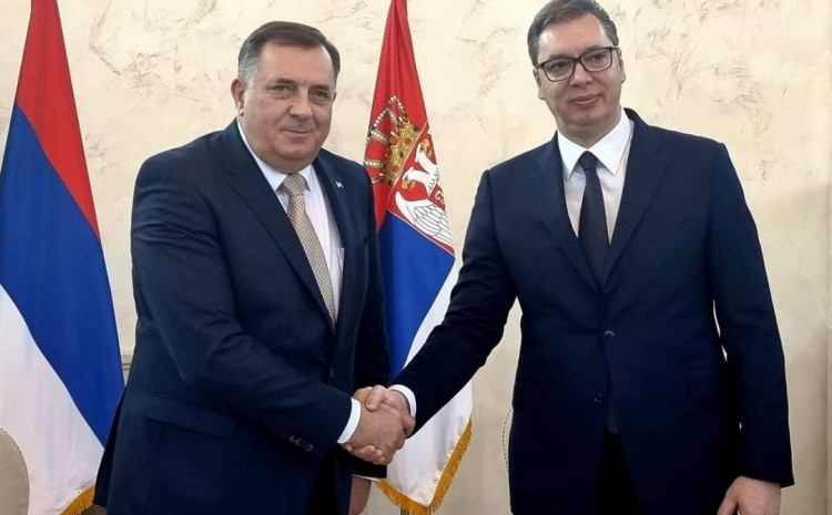 Vučić zamolio Dodika da se vrate u institucije BiH