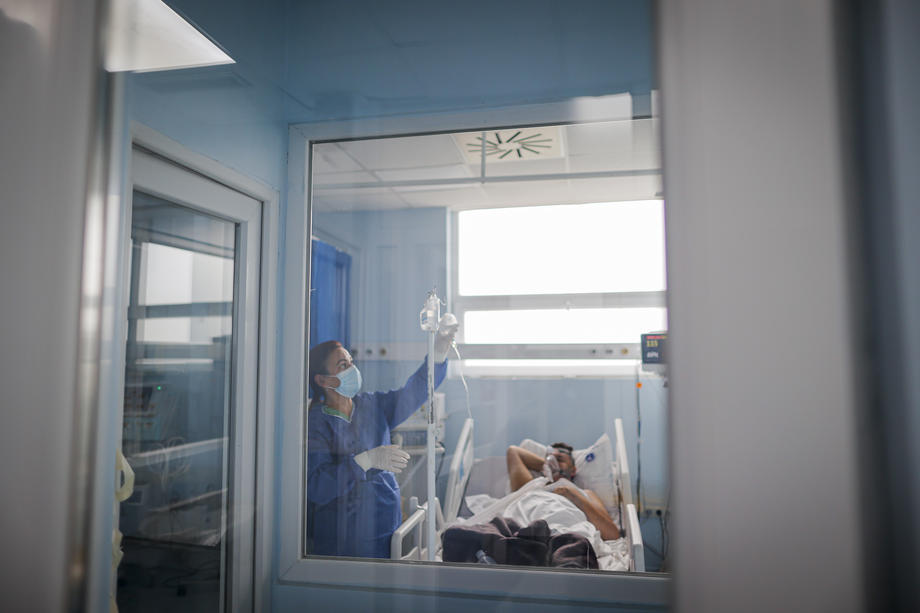 Još 368 novih slučajeva, preminule tri osobe