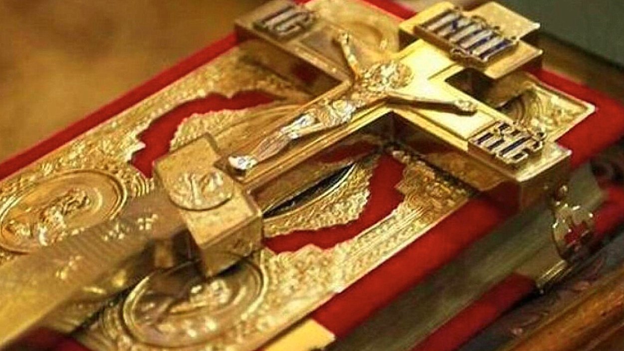 Badnjak i Božić isključivo molitveno i liturgijski – saopštenje Sv. Sinoda Crnogorske pravoslavne crkve