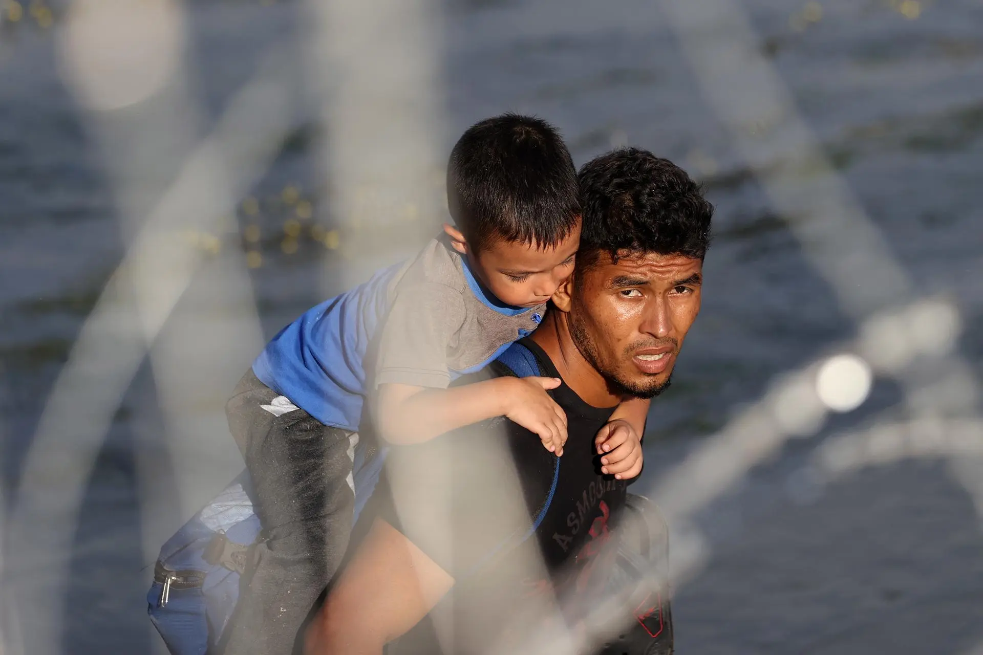 Imigranti u traže jasnoću nakon odluke Vrhovnog suda SAD o državljanstvu po rođenju