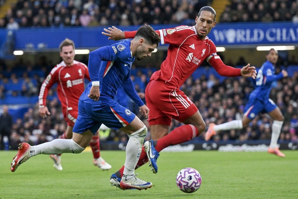 Veliki trijumf Čelsija, Liverpul opet izgubio u nadoknadi