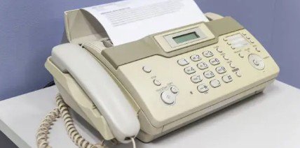 Kako je Japan doslovno zaglavio na faks mašinama, disketama i pečatima s mastilom