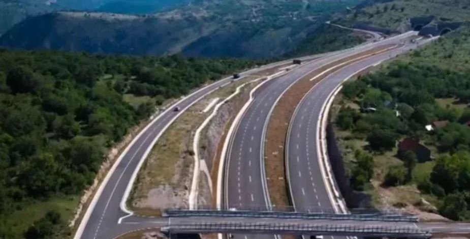 Policija uhapsila Mojkovčanina, na auto-putu vozio 202 kilometra na sat pod dejstvom alkohola