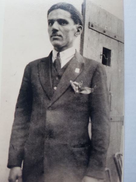 Vasilije Mijov Mickovic u zatvoru u Zenici 1934.