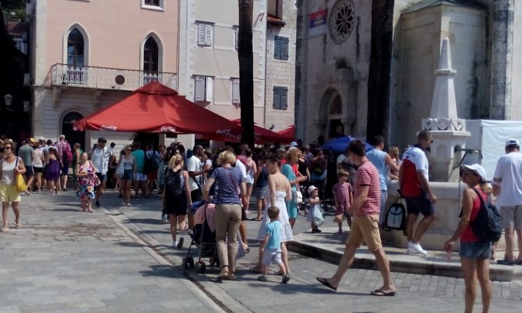 Novljani nezadovoljni: Turisti manje trošili