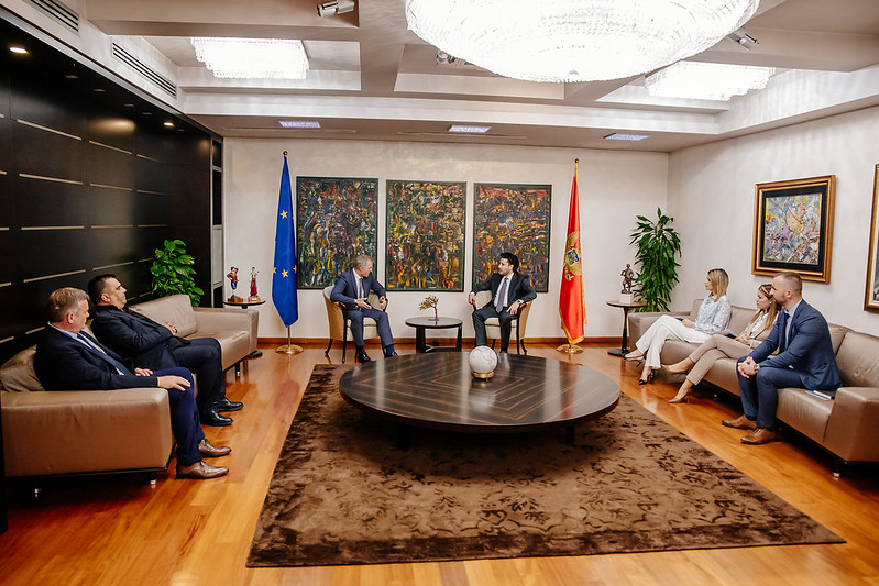 Abazović: Kreću investicije i otvaranje novih radnih mjesta
