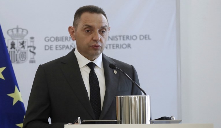Vulin poručio da zabrana Europrajd šetnje u Beogradu ostaje na snazi