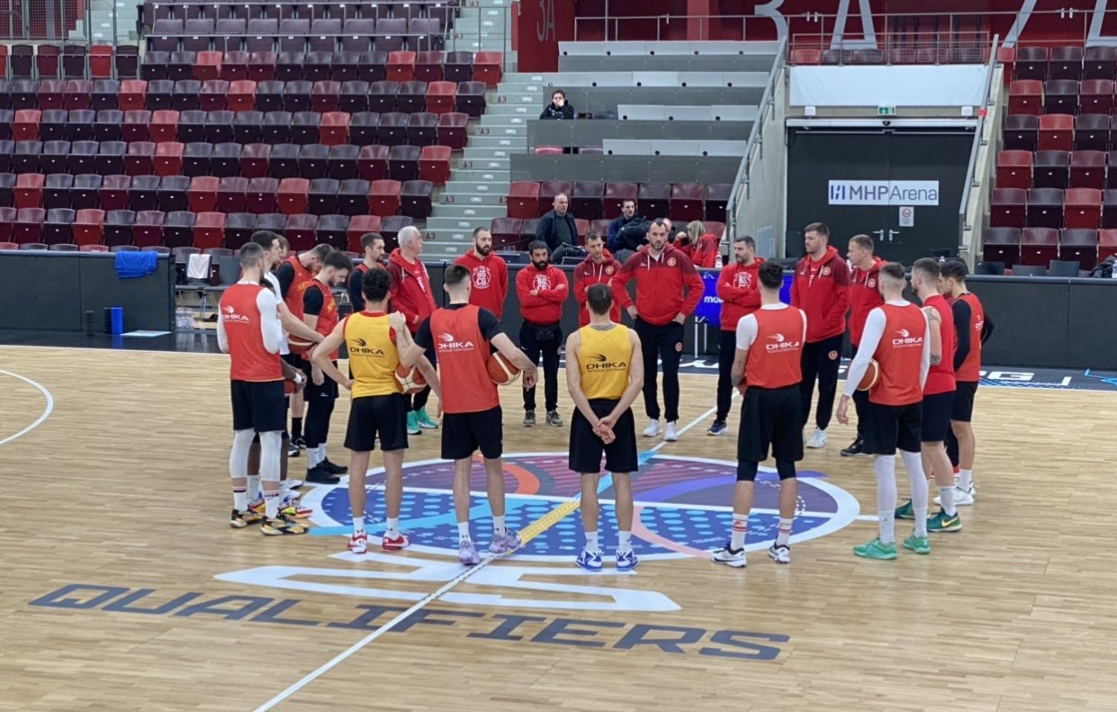Crnogorski košarkaši odradili prvi trening u Njemačkoj, Radović: Čeka nas zahtjevan meč