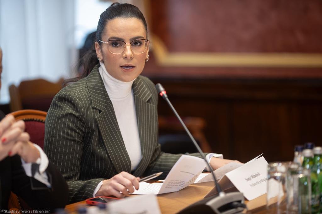 Popović: Bezbjednosni sektor u rasulu, vrijeme je za političku odgovornost onih koji njim upravljaju