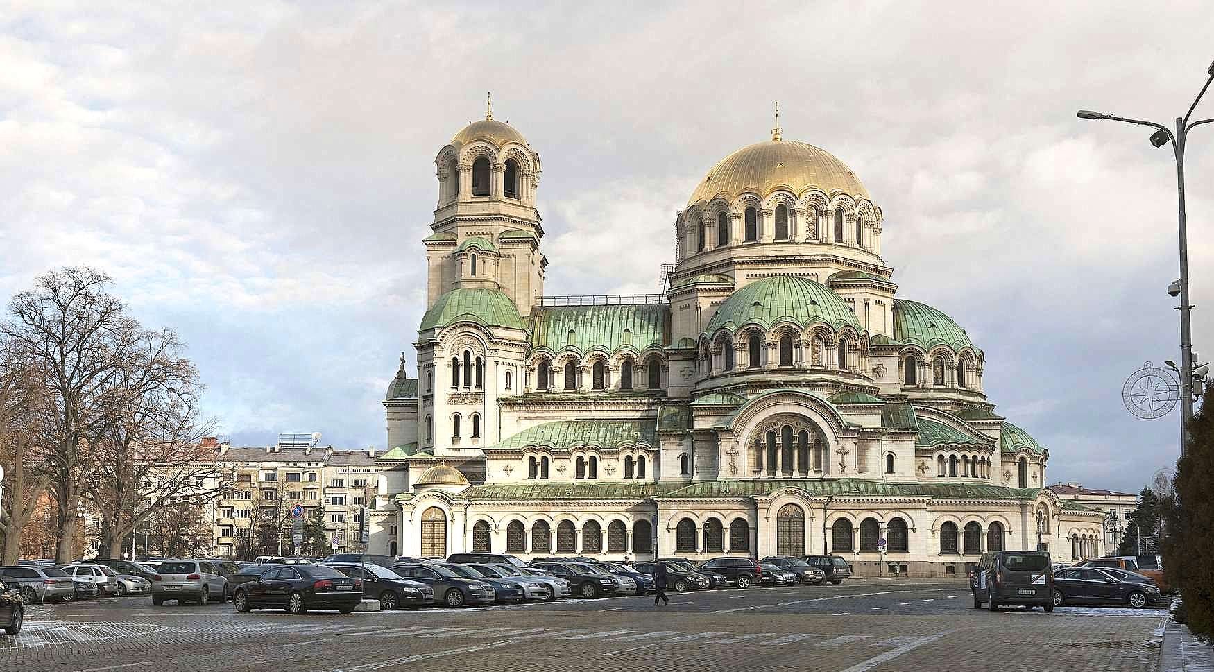 Glasaju i vjernici: Trka za patrijaršijski tron u Bugarskoj