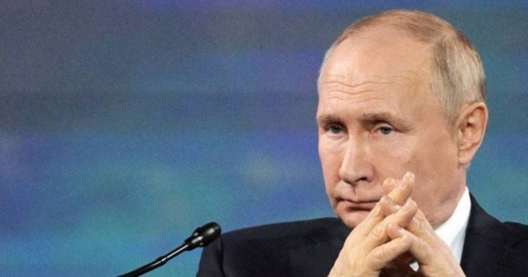 Putin naredio nuklearne vježbe trupama raspoređenim blizu Ukrajine