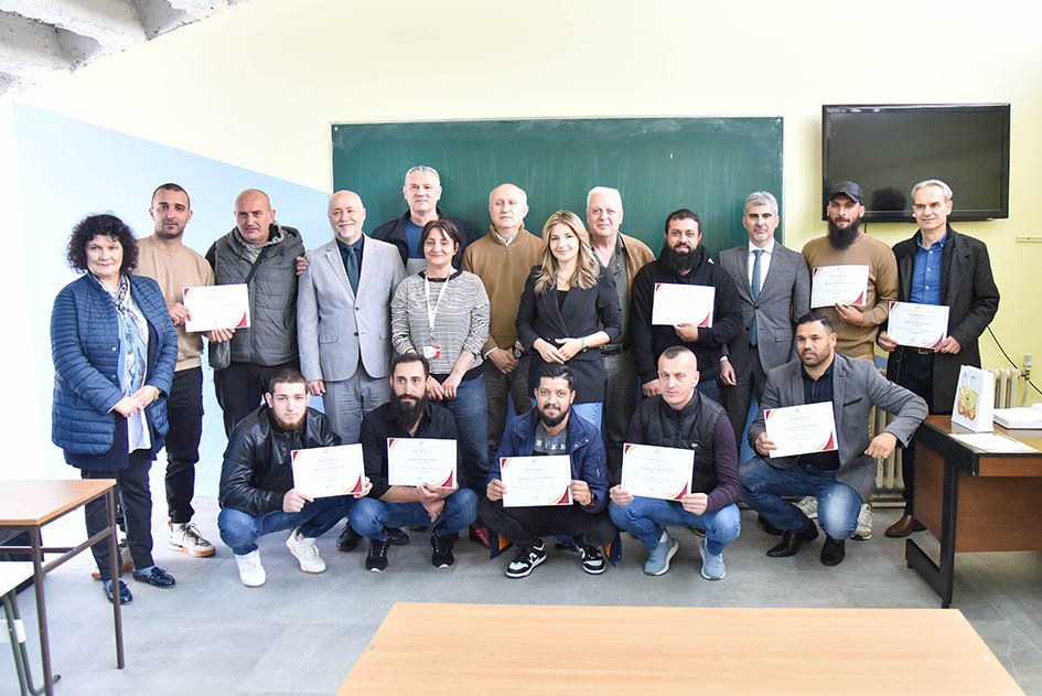 PKCG: Uručene diplome polaznicima obuke za sticanje stručne kvalifikacije – keramičar