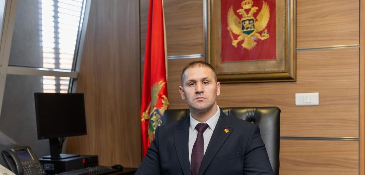 Spor PES-a i Demokrata oko Lazara Šćepanovića uzrok odgađanja sjednice za 3. jun