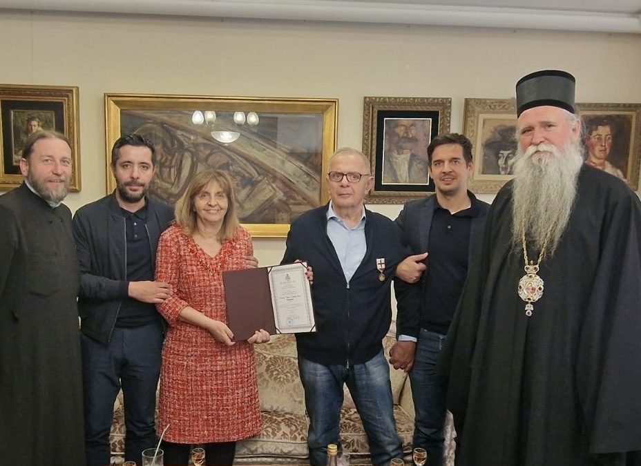 Joanikije odlikovao vlasnike brenda Mona zbog djelatne ljubavi prema Crkvi Srbije