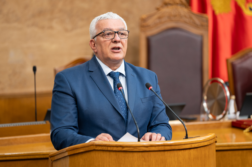 Mandić čestitao početak mjeseca Ramazana