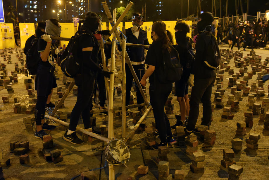 Hong Kong paralisan: “Ko ubija, mora da plati glavom”
