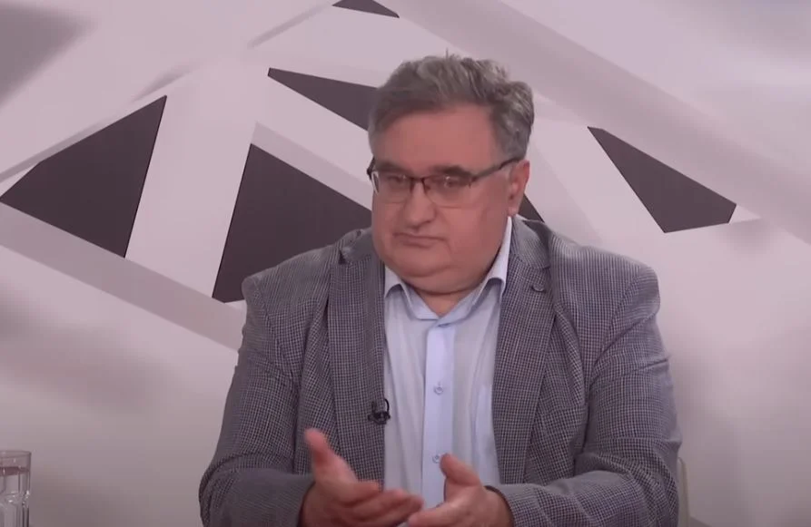 Čiji je rejting jači: Vukadinović kaže – Vučić solidan, ali rektor Đokić ima “bolje ocjene”