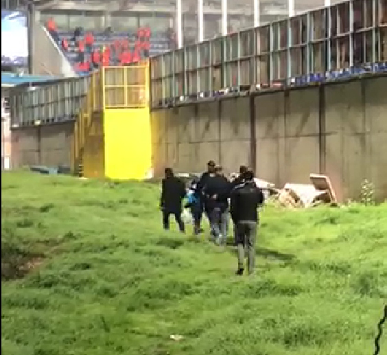 Navijači reprezentacije izbacili Borisa Raonića sa tribine