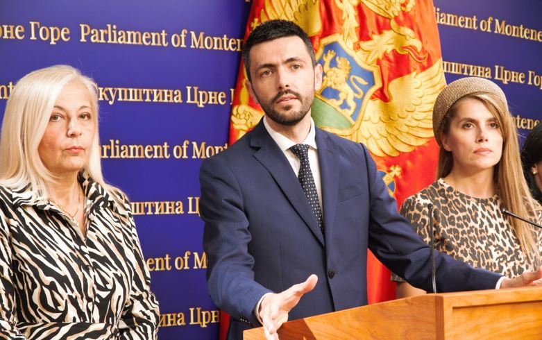 DPS: Pozivamo Milatovića da povuče svoju revizionističku izjavu i da se izvini žrtvama rata i njihovim porodicama