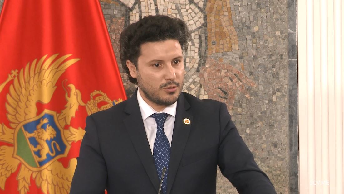Abazović: Padne li budžet, pala je i vlast