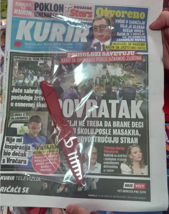 Ništa ne razmišljaju, niti ih šta obavezuje: Građanima uz Kurir na poklon nož