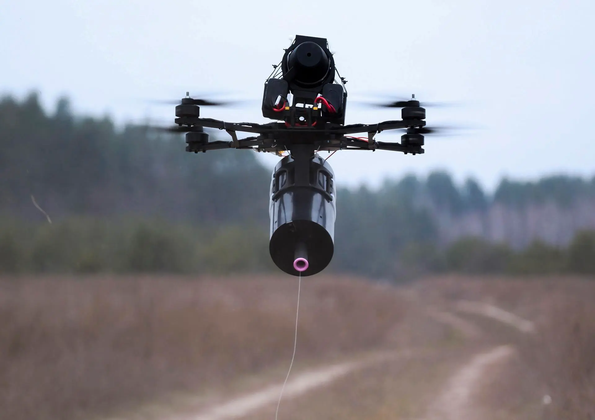 Ruski dron usmrtio dvoje, ranio 14 ljudi u Odesi, saopštile vlasti