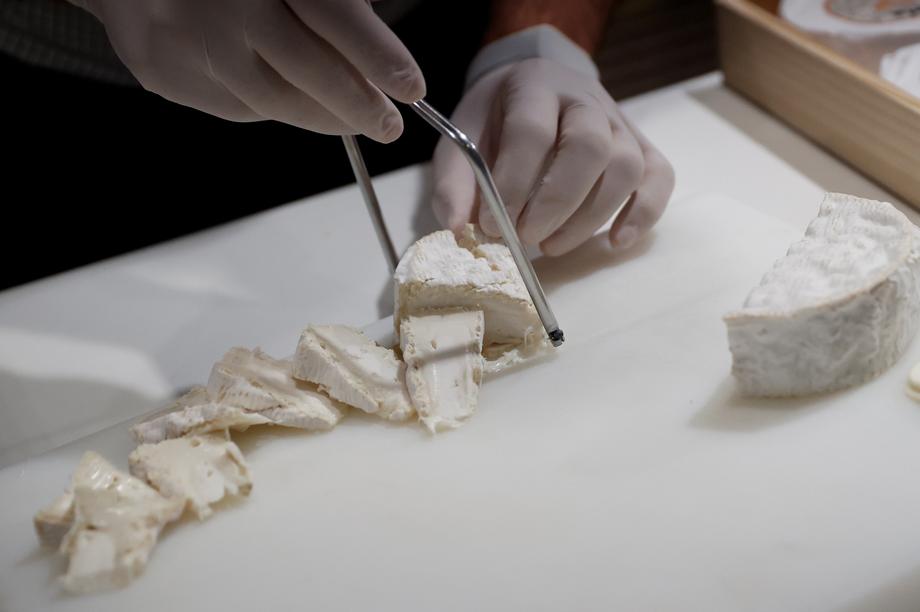 Pekorino, rikota, gorgonzola, mocarela… – kako konzumirati najpoznatije sireve