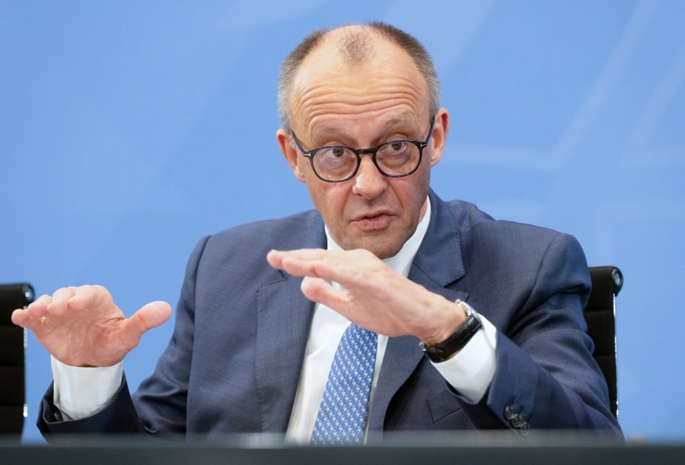 Merc se nada da će izbjeći njemačku koalicionu krizu obećanjem da će reformisati penzije