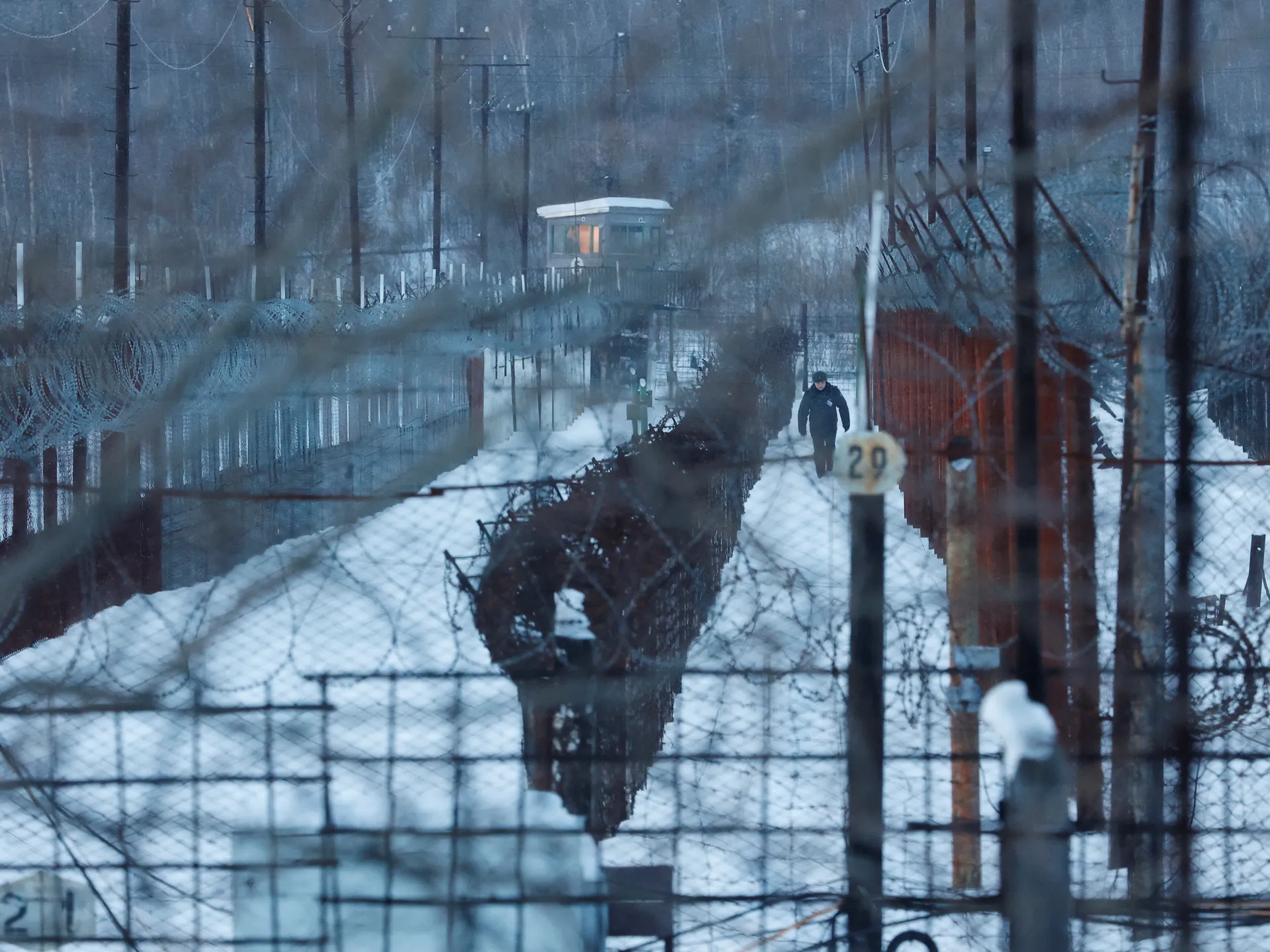 „Polarni vuk“, zatvor u kojem je bio Navaljni: Prebijanje, ponižavanje, elektro-šokovi, držanje u hladnoj ćeliji go ili u mokroj odjeći, ali to nije najgore...
