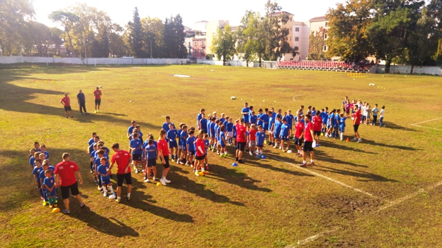 "Otvorena škola zabavnog fudbala" u Tivtu