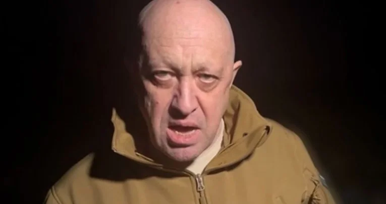 Urušava se Putinova fantazmagorija: Njegov nekadašnji miljenik maršira na Moskvu