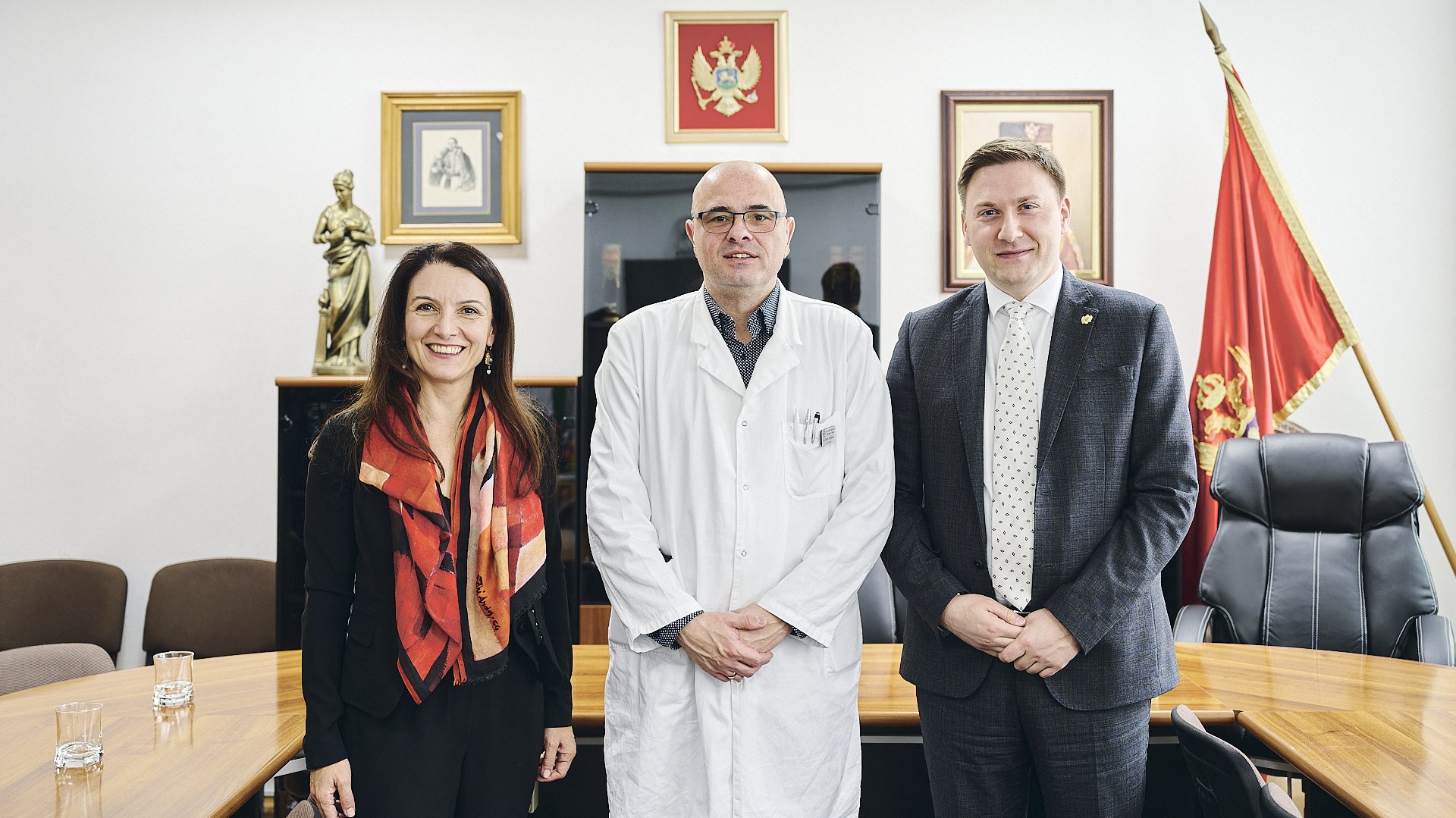 Regionalna direktorica UNICEF-a i ministar zdravlja posjetili porodilište u OB Cetinje