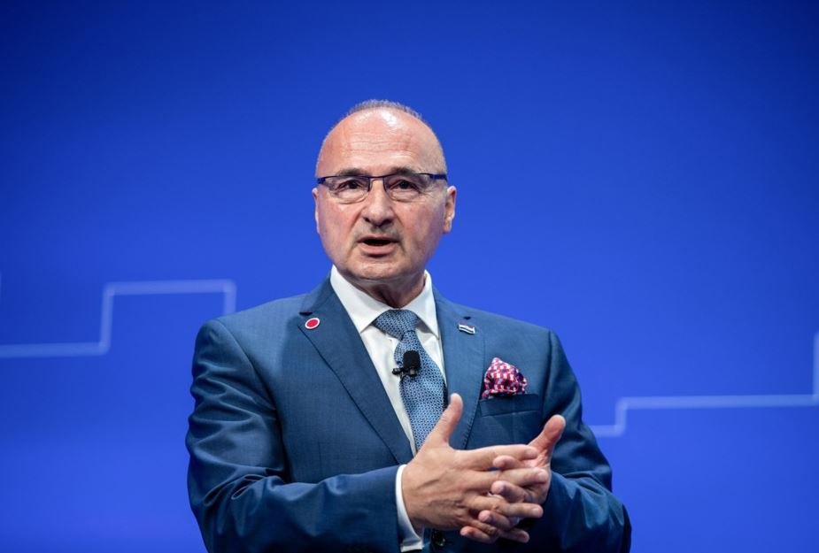 Vlada Hrvatske osnovala komisiju za povrat školskog broda Jadran