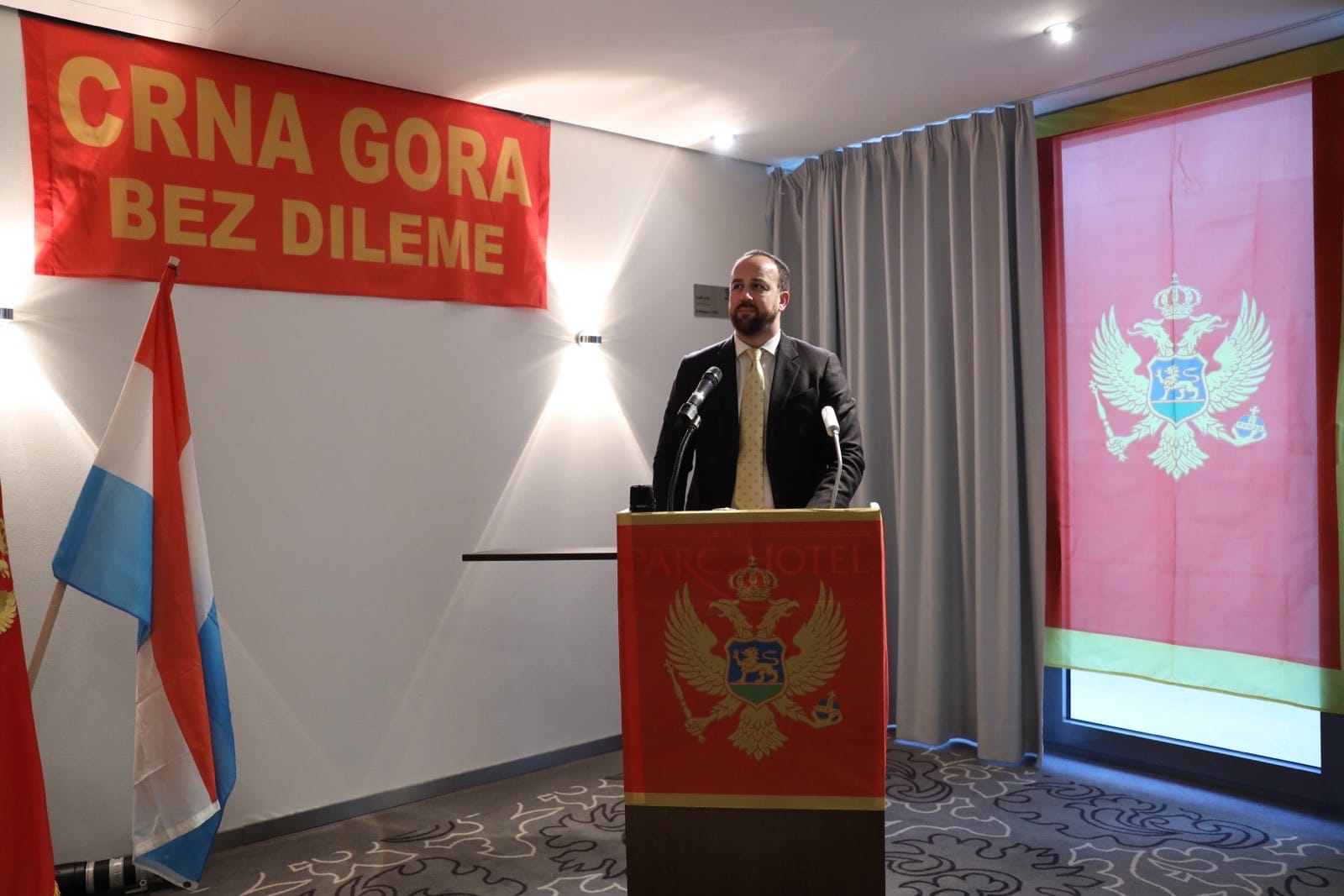Nikolić: Nezavisna Crna Gora je zajedničko životno djelo naše države i njene dijaspore
