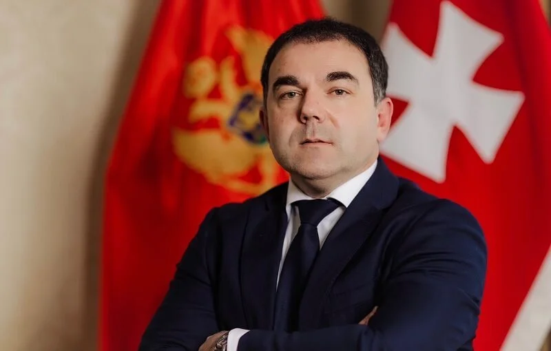 Poništena odluka kojom je Mitropolija crnogorsko-primorska naplaćivala 511 eura mjesečno od Prijestonice
