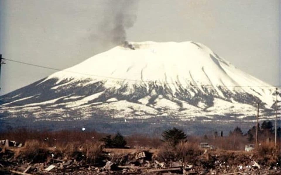 Najluđa prvoaprilska šala: Lažirao erupciju vulkana na Aljasci
